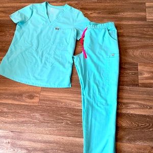 Neon blue Figs set medium